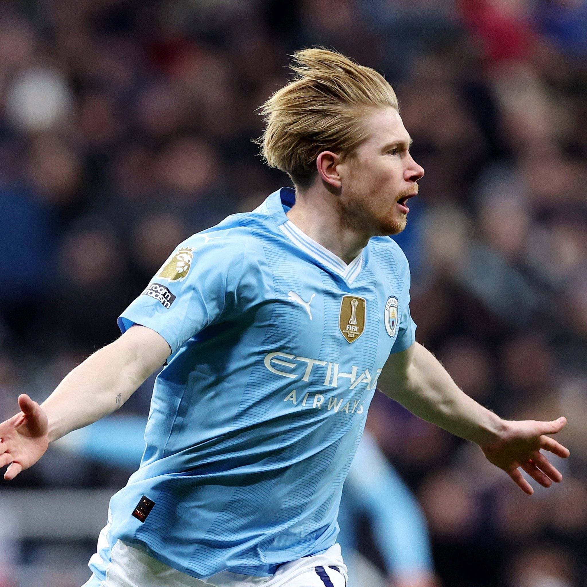 双足怪欧冠官方发问：登贝莱，你到底是右脚将还