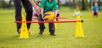 广州男篮官宣：租借管子煜到加拿大BSL联赛卫冕冠军 出任首发留洋