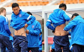 从国米手中抢人！昔日后卫火线回归，巴萨后防迎来“万能钥匙”